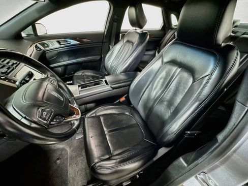 Used 2020 Lincoln MKZ Reserve w/ Elements Package AWD/4WD image 17