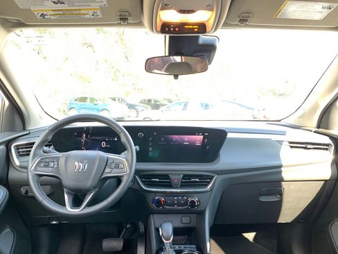 Used 2025 Buick Encore GX Preferred image 31
