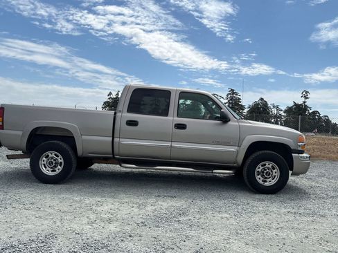 Used 2003 GMC Sierra 2500 SLE RWD image 9