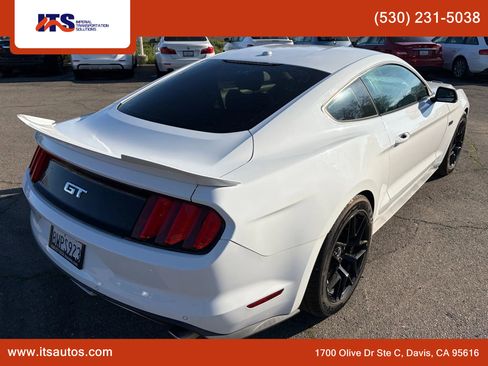 Used 2015 Ford Mustang GT Premium image 5