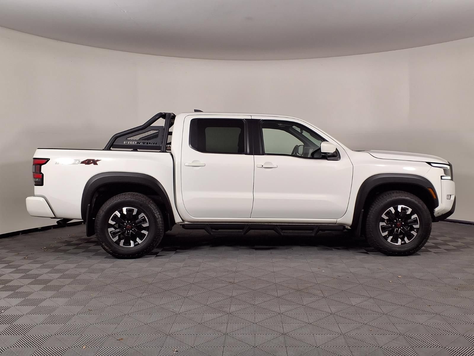 Used 2023 Nissan Frontier PRO-4X w/ Pro Convenience Package AWD/4WD image 35