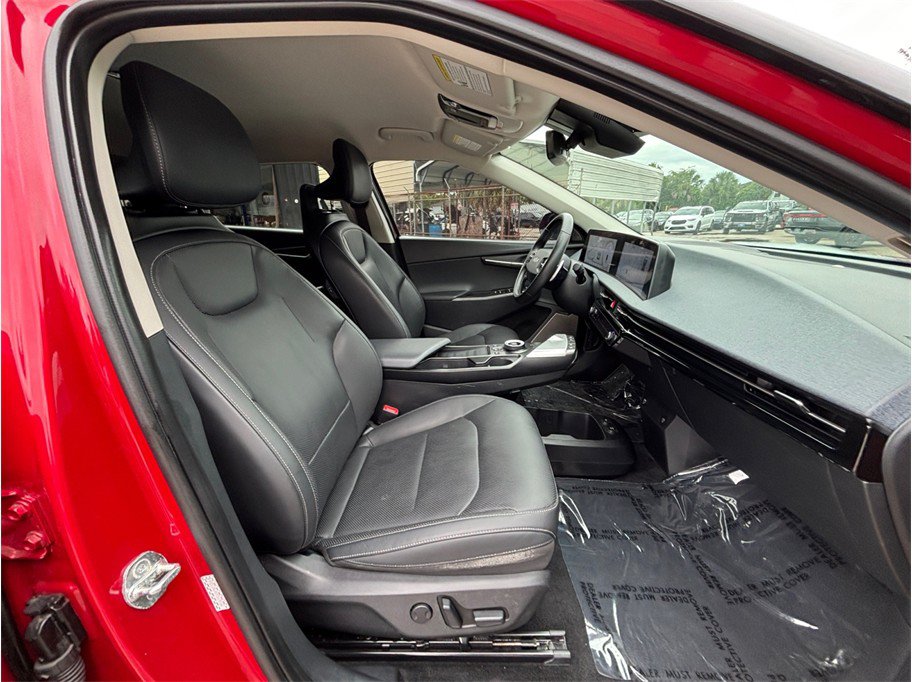 Used 2024 Kia EV6 Wind RWD image 43
