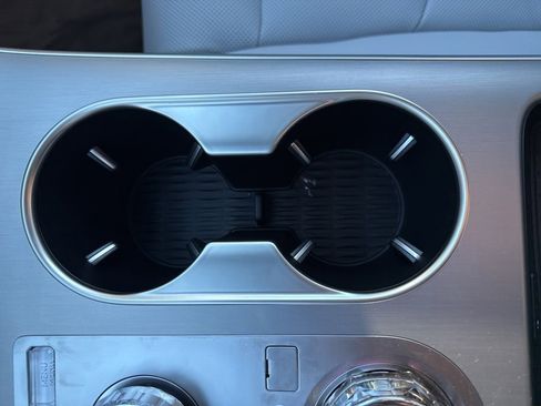 New 2026 Genesis GV70 2.5T Advanced image 24