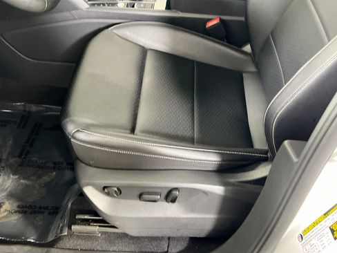 Used 2023 Volkswagen Atlas SE image 18