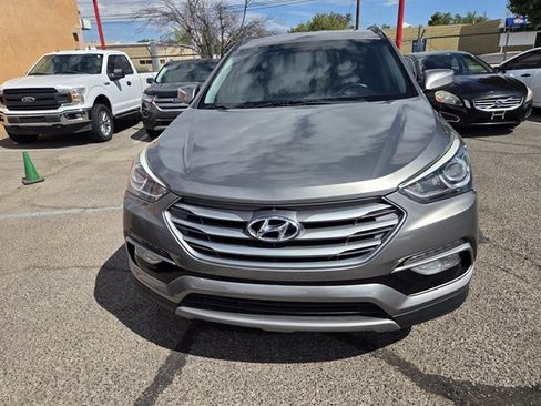 Used 2018 Hyundai Santa Fe Sport FWD image 4