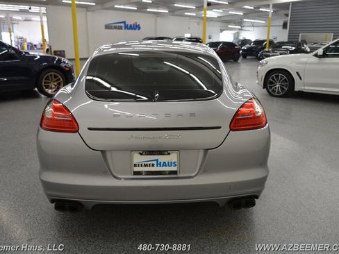 Used 2013 Porsche Panamera GTS image 10