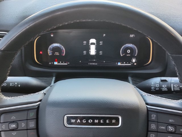 Used 2022 Jeep Wagoneer Series II w/ Premium Group I AWD/4WD image 12