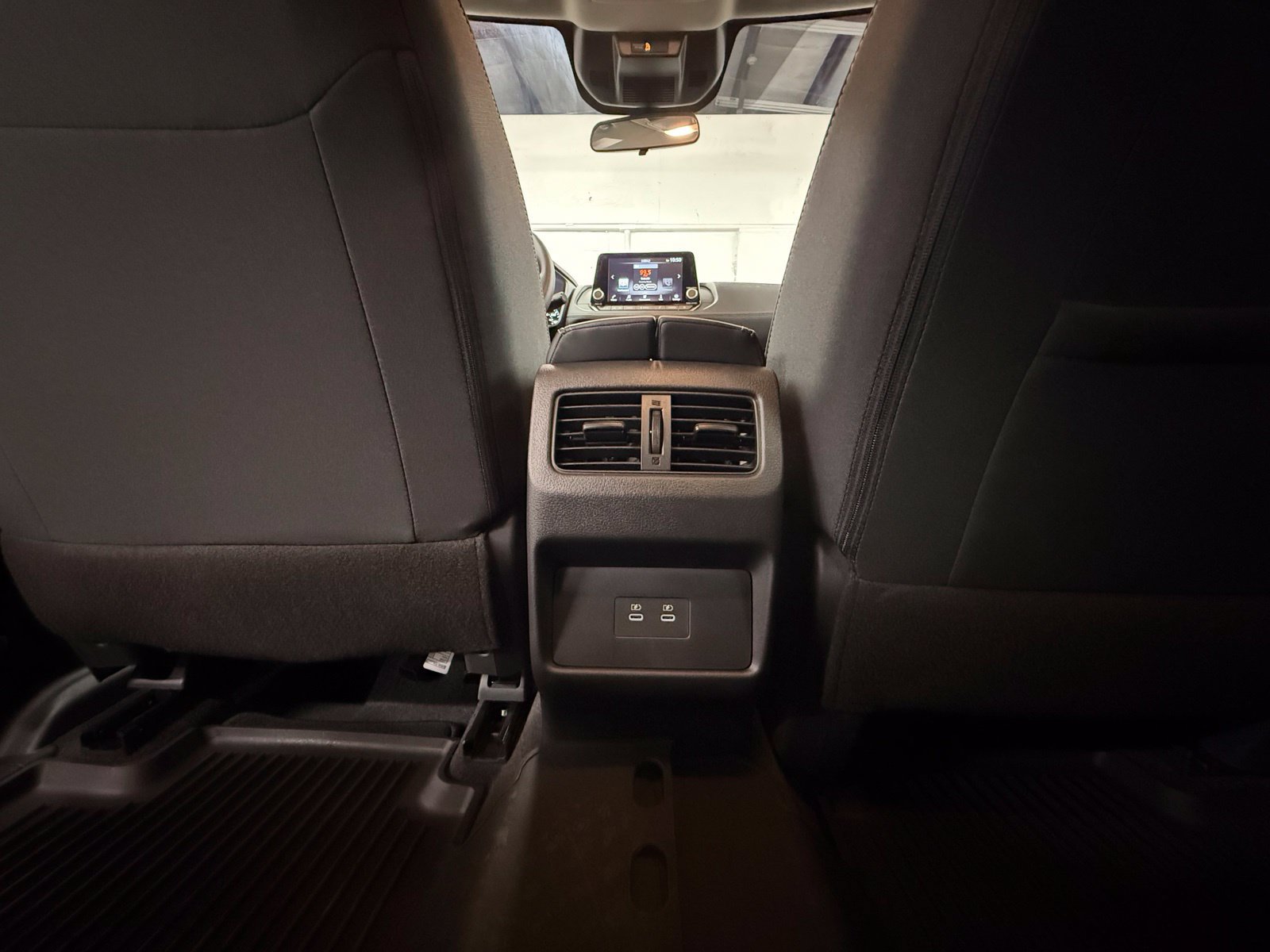 Used 2026 Nissan Rogue SV FWD image 16