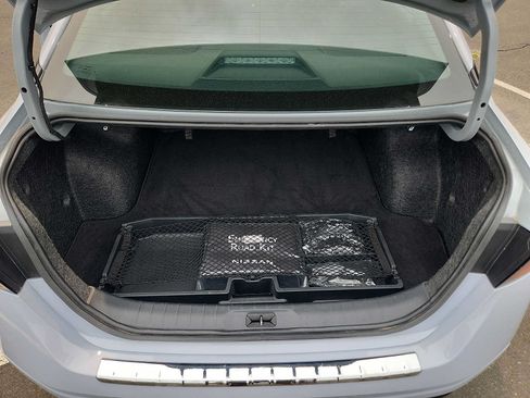 Used 2023 Nissan Altima 2.5 SR FWD image 27