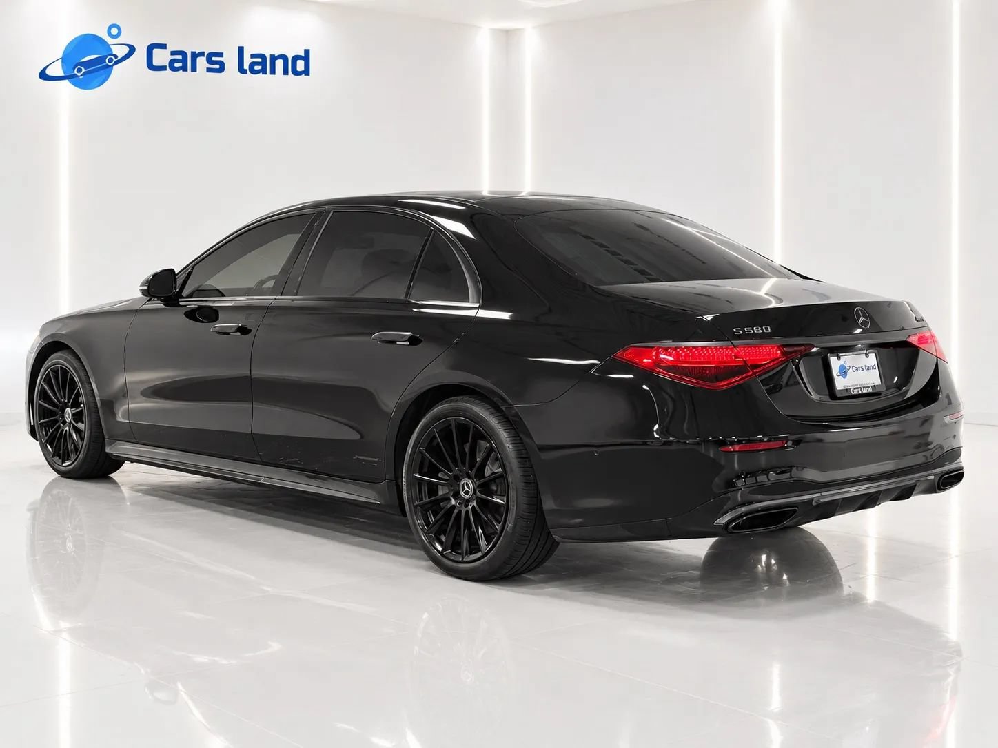 Used 2023 Mercedes-Benz S 580 4MATIC Sedan image 5