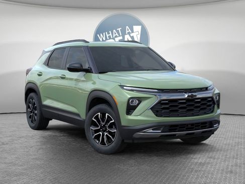 New 2026 Chevrolet TrailBlazer ACTIV w/ Convenience Package AWD/4WD image 1