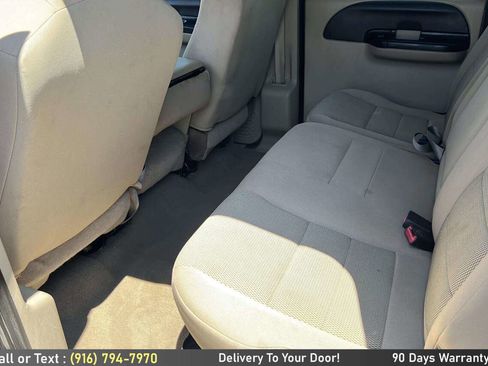 Used 2006 Ford F250 XLT image 11