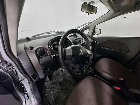 Used 2012 Mitsubishi i SE RWD image 9