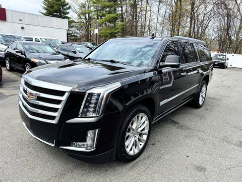 Used 2020 Cadillac Escalade ESV Premium Luxury image 65