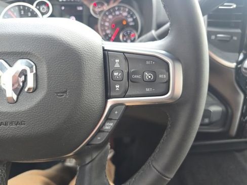 Certified 2025 RAM 2500 Big Horn AWD/4WD image 16