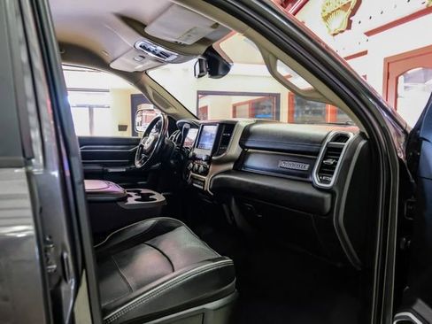 Used 2019 RAM 3500 Laramie image 15