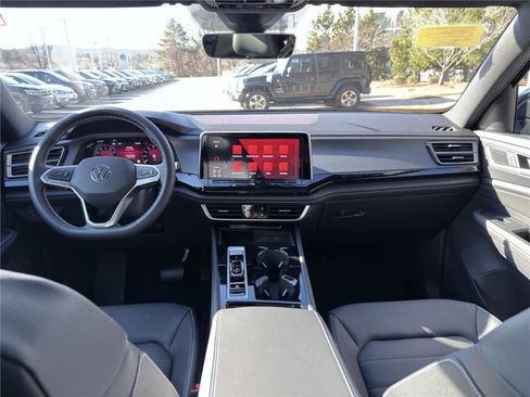 New 2026 Volkswagen Atlas Cross Sport SEL AWD/4WD image 20