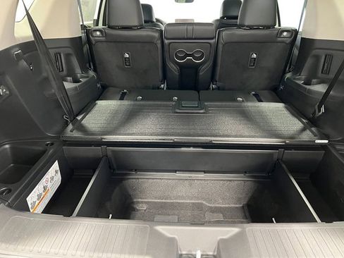 New 2025 Honda Pilot Elite image 32