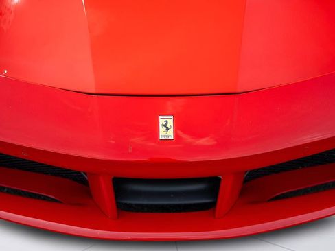 Used 2017 Ferrari 488 Spider RWD image 20