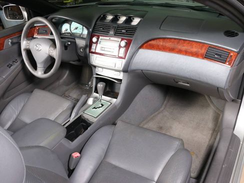 Used 2006 Toyota Solara SLE FWD image 34