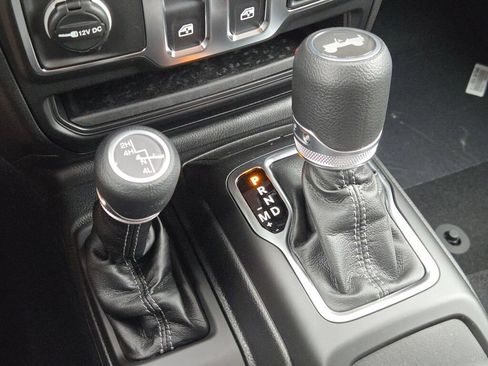 New 2026 Jeep Wrangler Sport AWD/4WD image 25