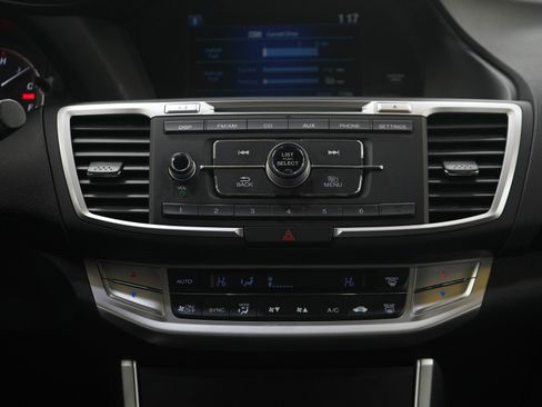 Used 2014 Honda Accord Sport image 15