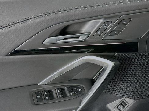 Certified 2024 BMW X2 xDrive28i w/ Technology Package image 23