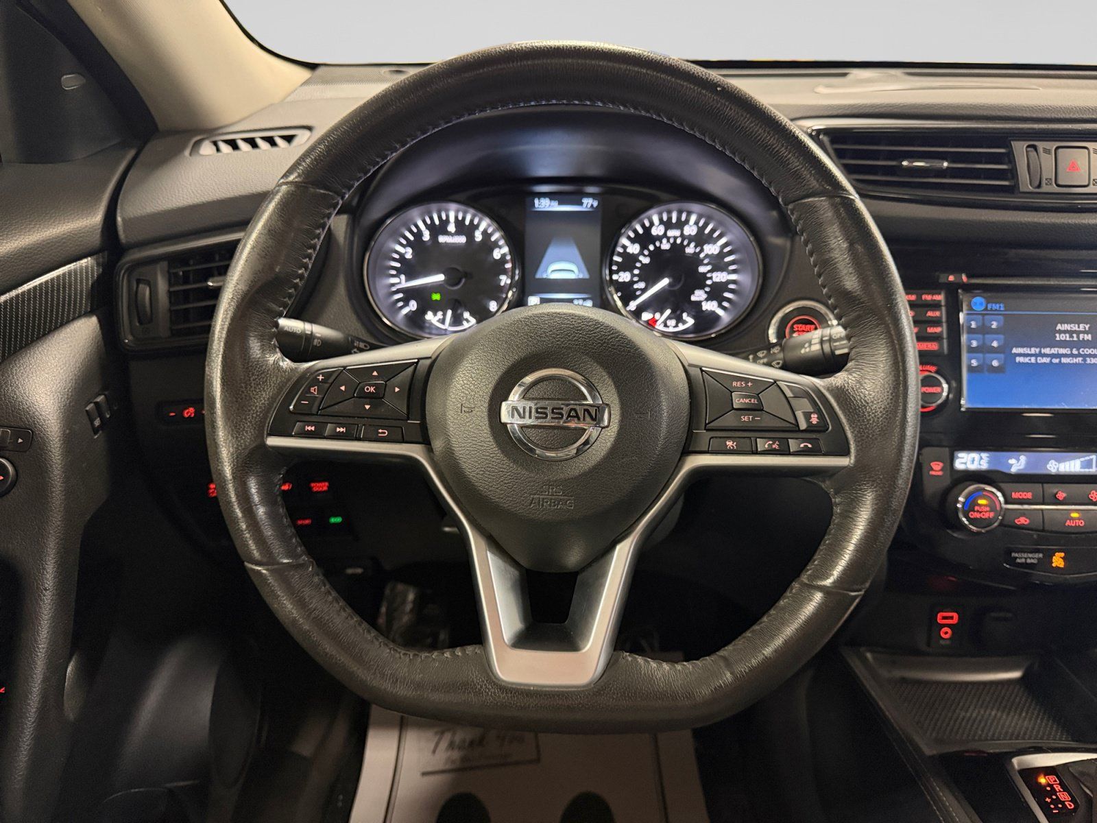 Used 2017 Nissan Rogue S AWD/4WD image 18