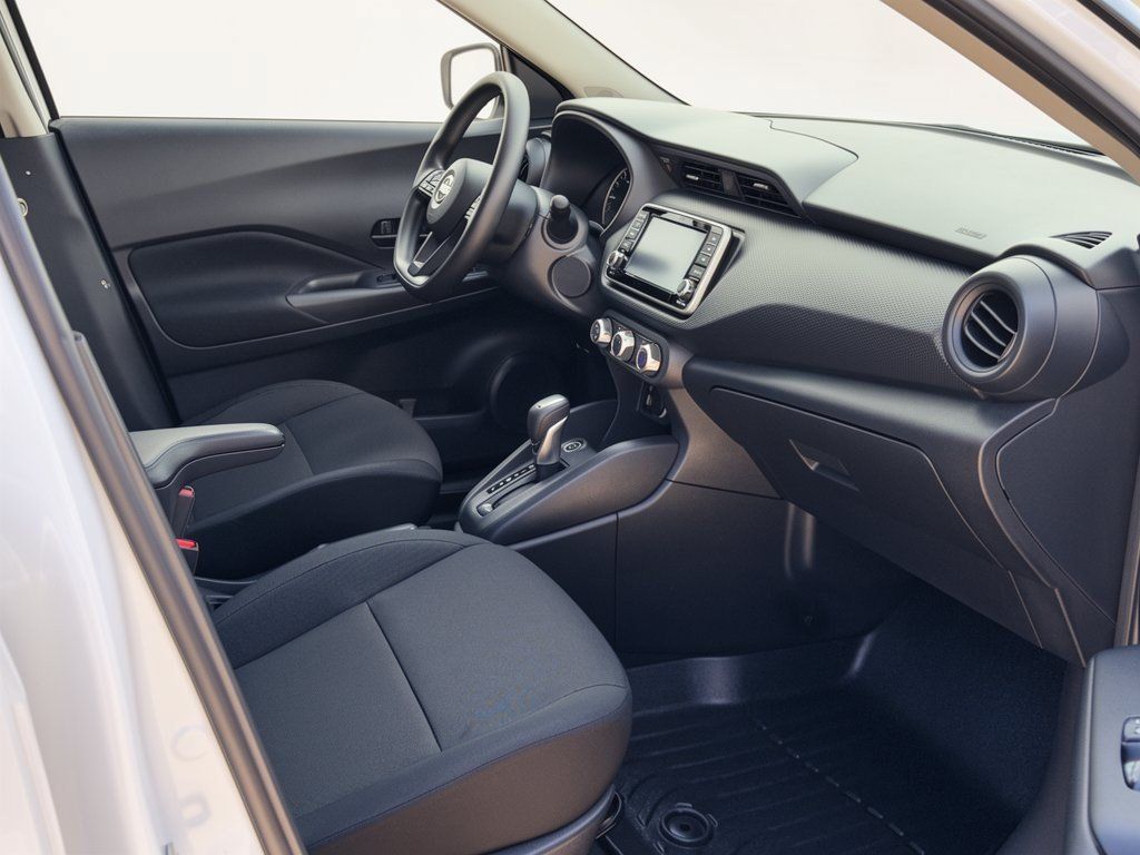 Used 2024 Nissan Kicks S FWD image 30