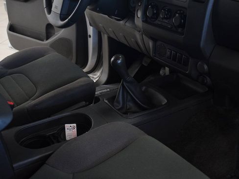 Used 2013 Nissan Frontier S w/ S Preferred Pkg RWD image 22