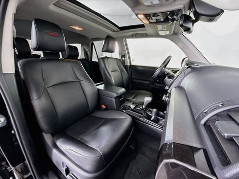 Used 2023 Toyota 4Runner TRD Off-Road Premium w/ Moonroof Package AWD/4WD image 27