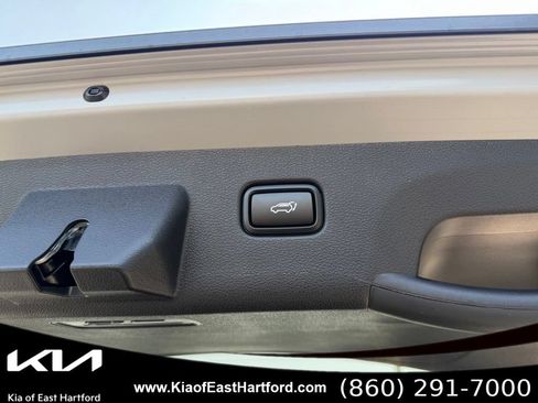 New 2026 Kia Sportage X-Line w/ X-Line Technology Package AWD/4WD image 17
