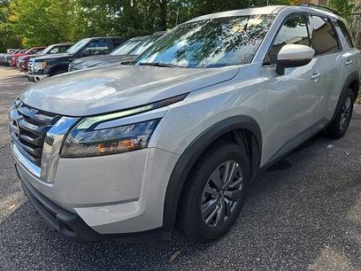 Certified 2024 Nissan Pathfinder SV w/ SV Premium Package