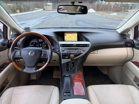 Used 2010 Lexus RX 450h AWD image 18