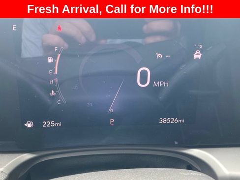 Used 2024 Buick Encore GX Sport Touring w/ Comfort Package FWD image 4