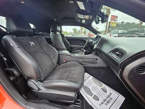 Used 2023 Dodge Challenger R/T Scat Pack RWD image 8