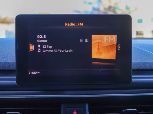 Used 2017 Audi A4 2.0T Premium Plus image 32