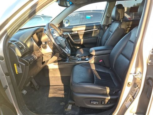 Used 2014 Kia Sorento EX w/ EX V6 Touring Package FWD image 6