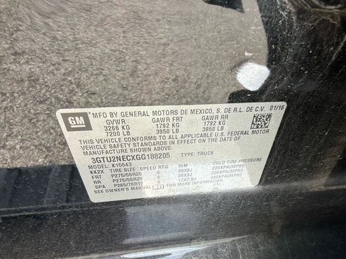 Used 2016 GMC Sierra 1500 SLT w/ SLT Premium Package AWD/4WD image 18