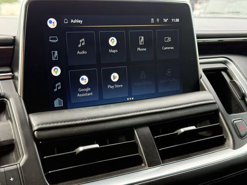 Used 2022 Chevrolet Tahoe LT w/ Luxury Package image 18