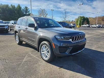 New 2025 Jeep Grand Cherokee Laredo X w/ Luxury Tech Group I