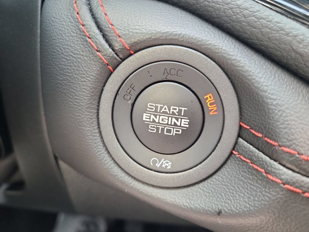 Used 2025 Dodge Durango GT AWD/4WD image 20