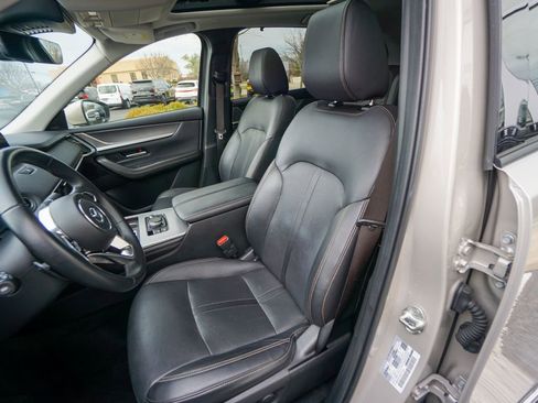 Used 2024 MAZDA CX-90 3.3 Turbo w/ Premium Package image 22