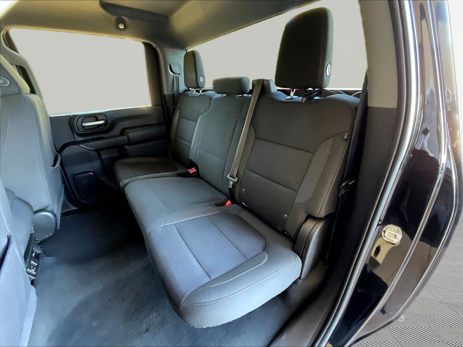 Used 2022 Chevrolet Silverado 3500 LT w/ Convenience Package AWD/4WD image 22