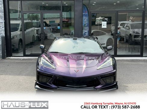 Used 2021 Chevrolet Corvette Stingray Premium Cpe w/ Z51 Performance Package RWD image 7
