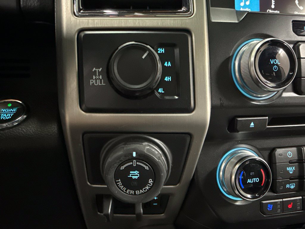 Used 2018 Ford F150 Platinum w/ Equipment Group 701A Luxury AWD/4WD image 25