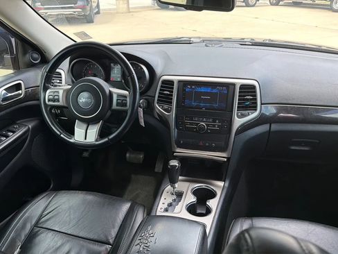 Used 2011 Jeep Grand Cherokee Laredo AWD/4WD image 63