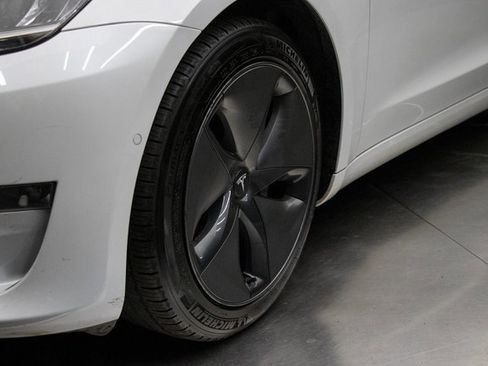 Used 2020 Tesla Model 3 Long Range image 7