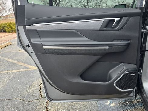 New 2026 Buick Enclave Preferred w/ Power Package image 25