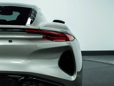 New 2026 Lotus Emira SE image 38